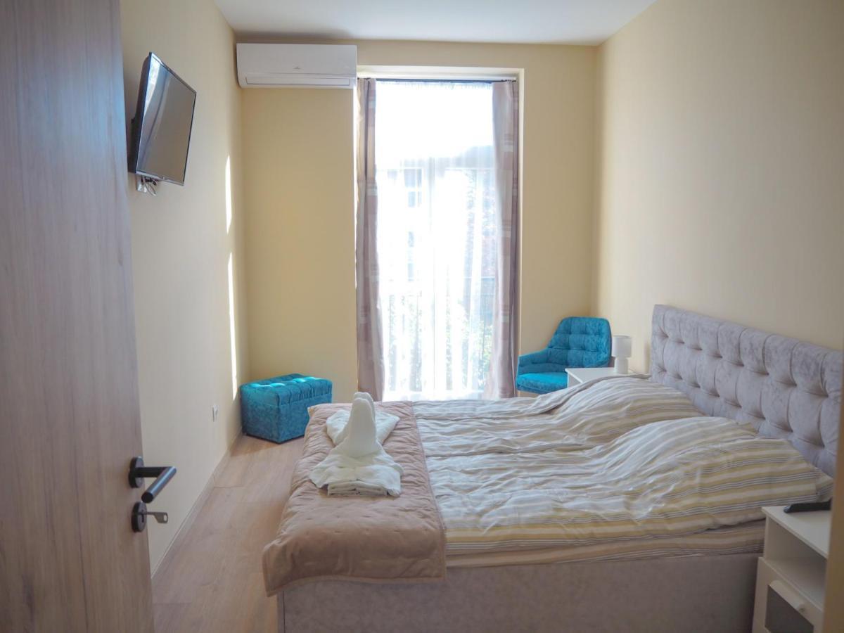Holiday Apartmanhaz Harkany Exterior photo